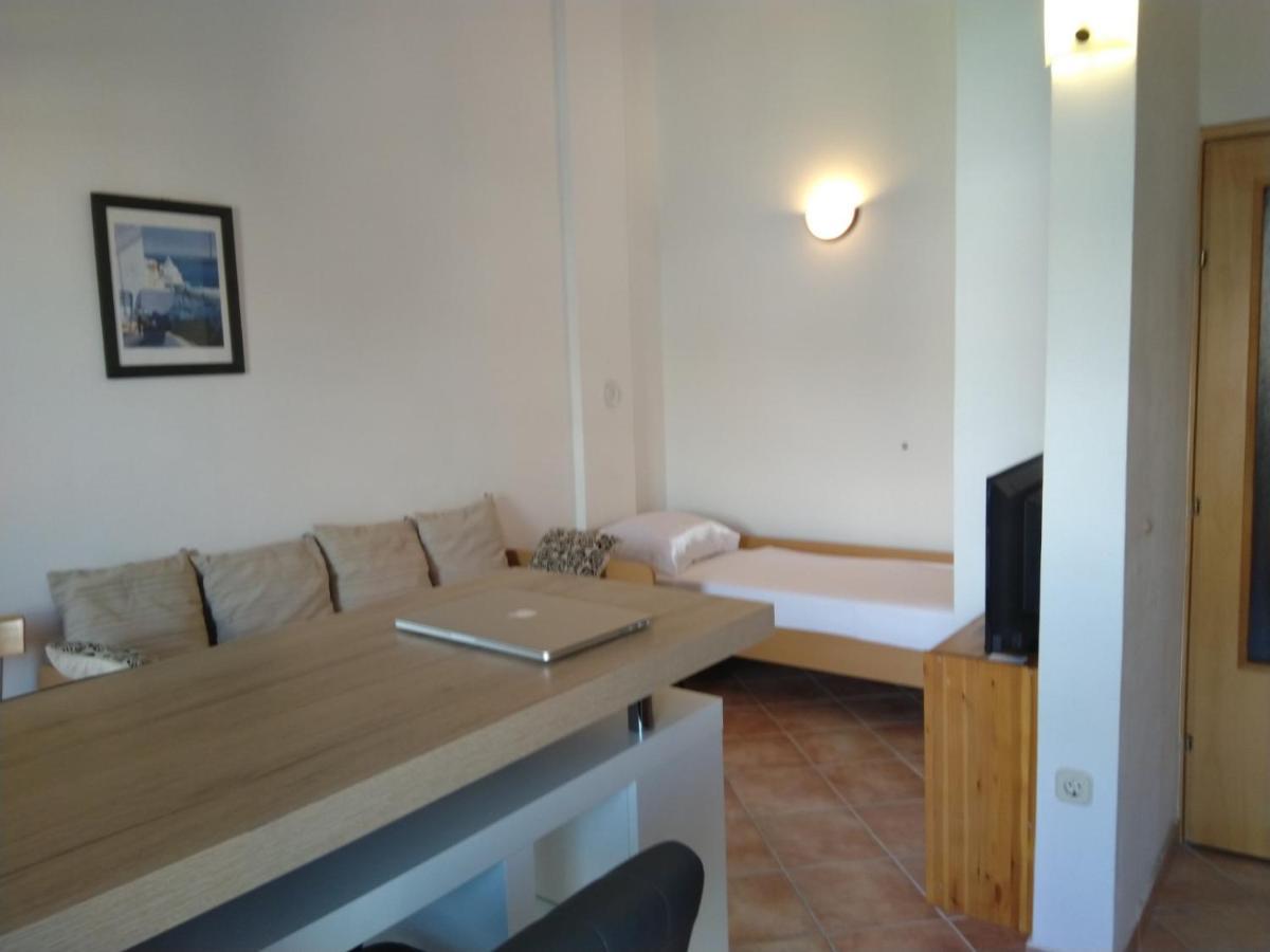Apartment Edina Pag Pag Town Zewnętrze zdjęcie