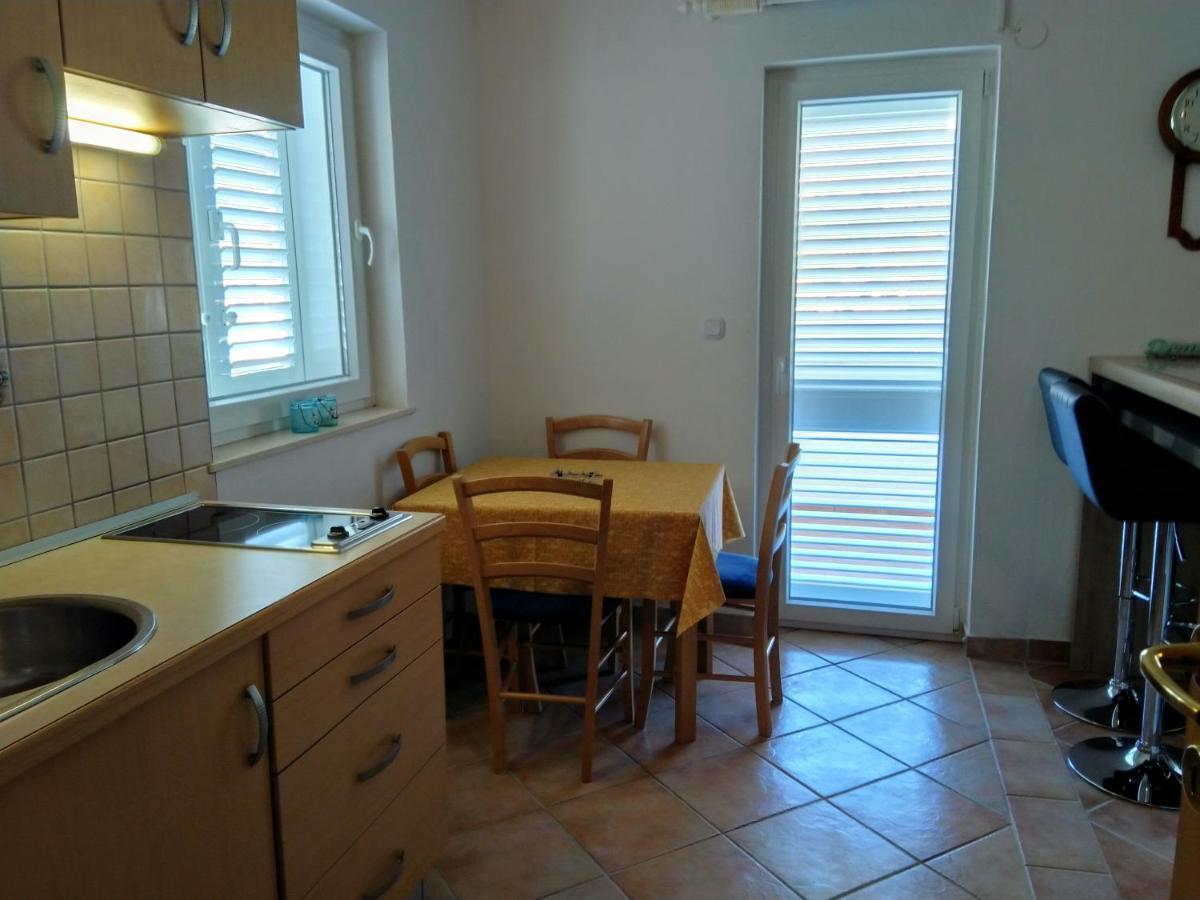 Apartment Edina Pag Pag Town Zewnętrze zdjęcie