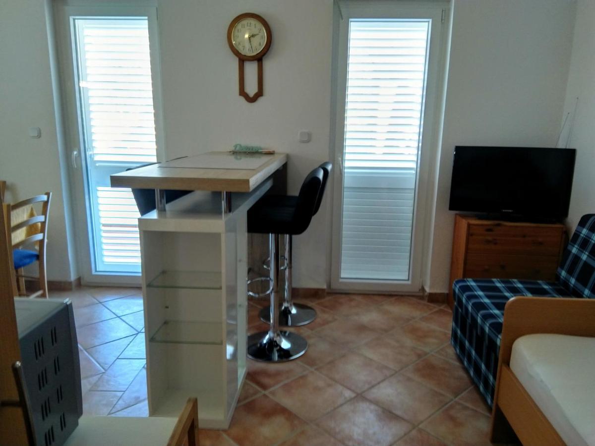 Apartment Edina Pag Pag Town Zewnętrze zdjęcie