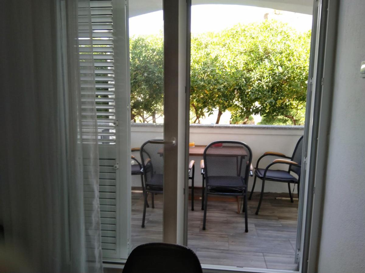 Apartment Edina Pag Pag Town Zewnętrze zdjęcie