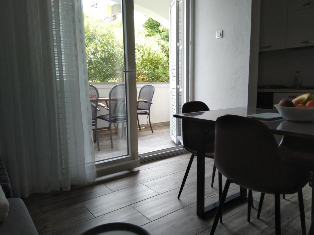 Apartment Edina Pag Pag Town Zewnętrze zdjęcie