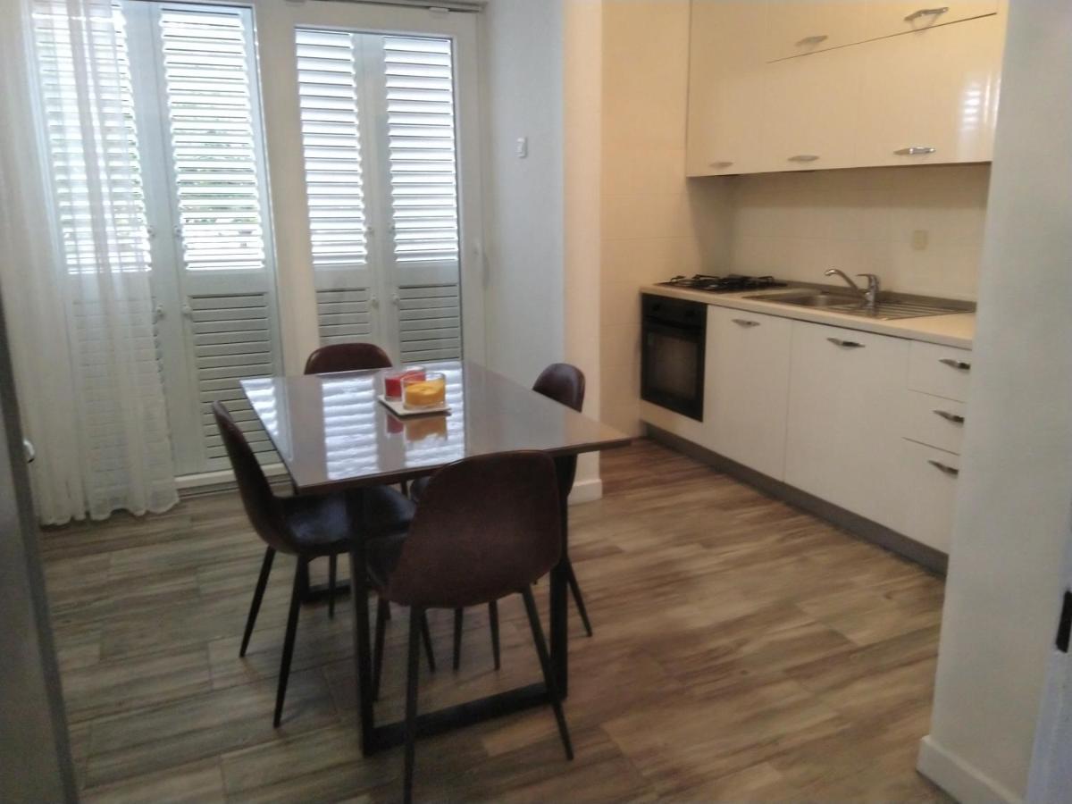 Apartment Edina Pag Pag Town Zewnętrze zdjęcie