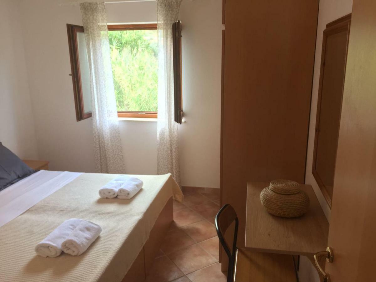 Apartment Edina Pag Pag Town Zewnętrze zdjęcie